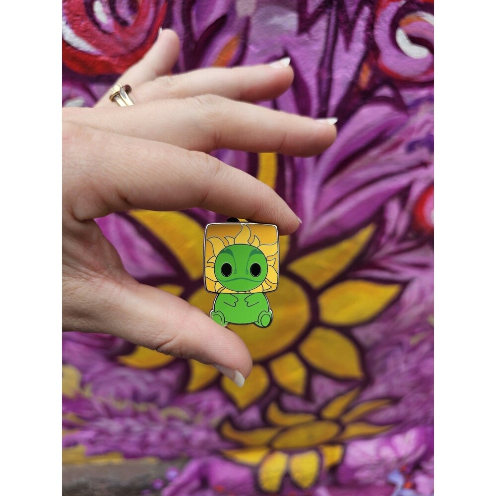 Disney Mini Mix-its Series 1 Disney Pin Pascal Pin Disneyland Tangled